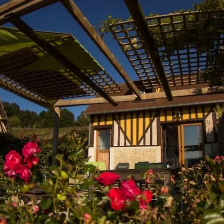 Semesterbostad Domaine Du Martinaa *